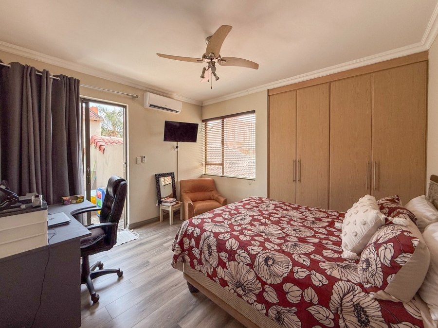 3 Bedroom Property for Sale in Xanadu Nature Estate North West